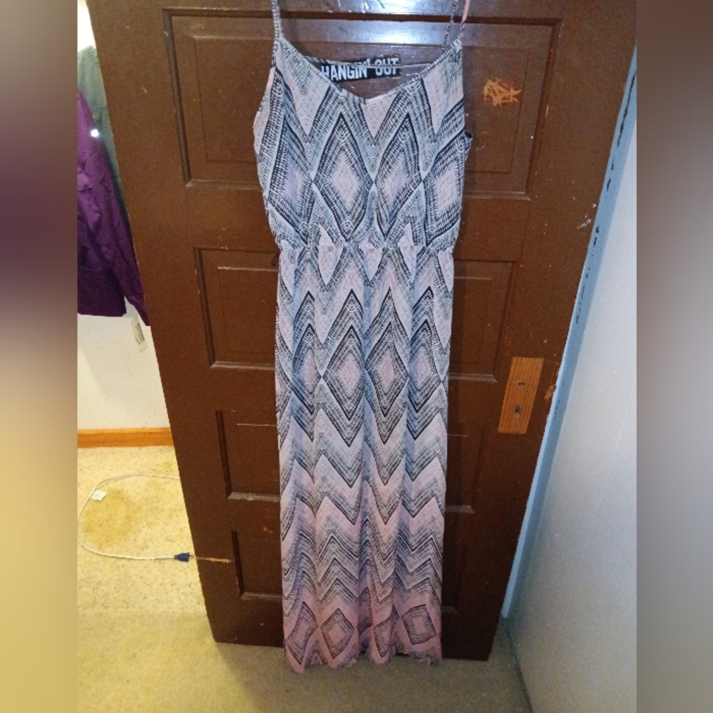 EUC Maurices Spaghetti Strap Flowy Summer Maxi Dress S